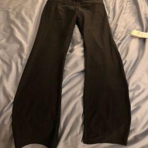 NIKE NEVER WORN MEDIUM GYM PANTS